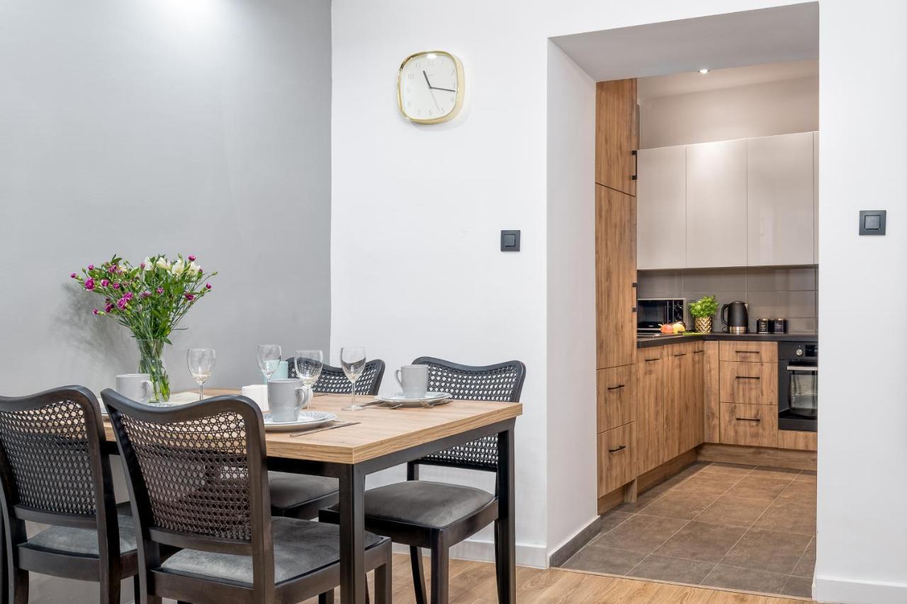 Apartament Siesta Torun Luaran gambar